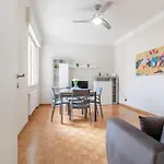 H11 Casa Meridiana Centro - Σαν Ρέμο